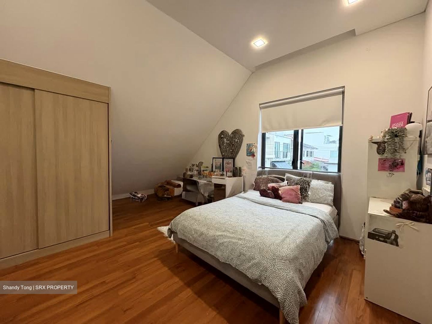 Serangoon Garden Estate (D19), Semi-Detached #570977861